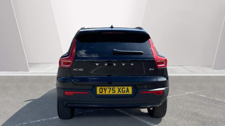 Volvo XC40 2.0 B4P Plus Dark 5dr Auto Petrol Estate